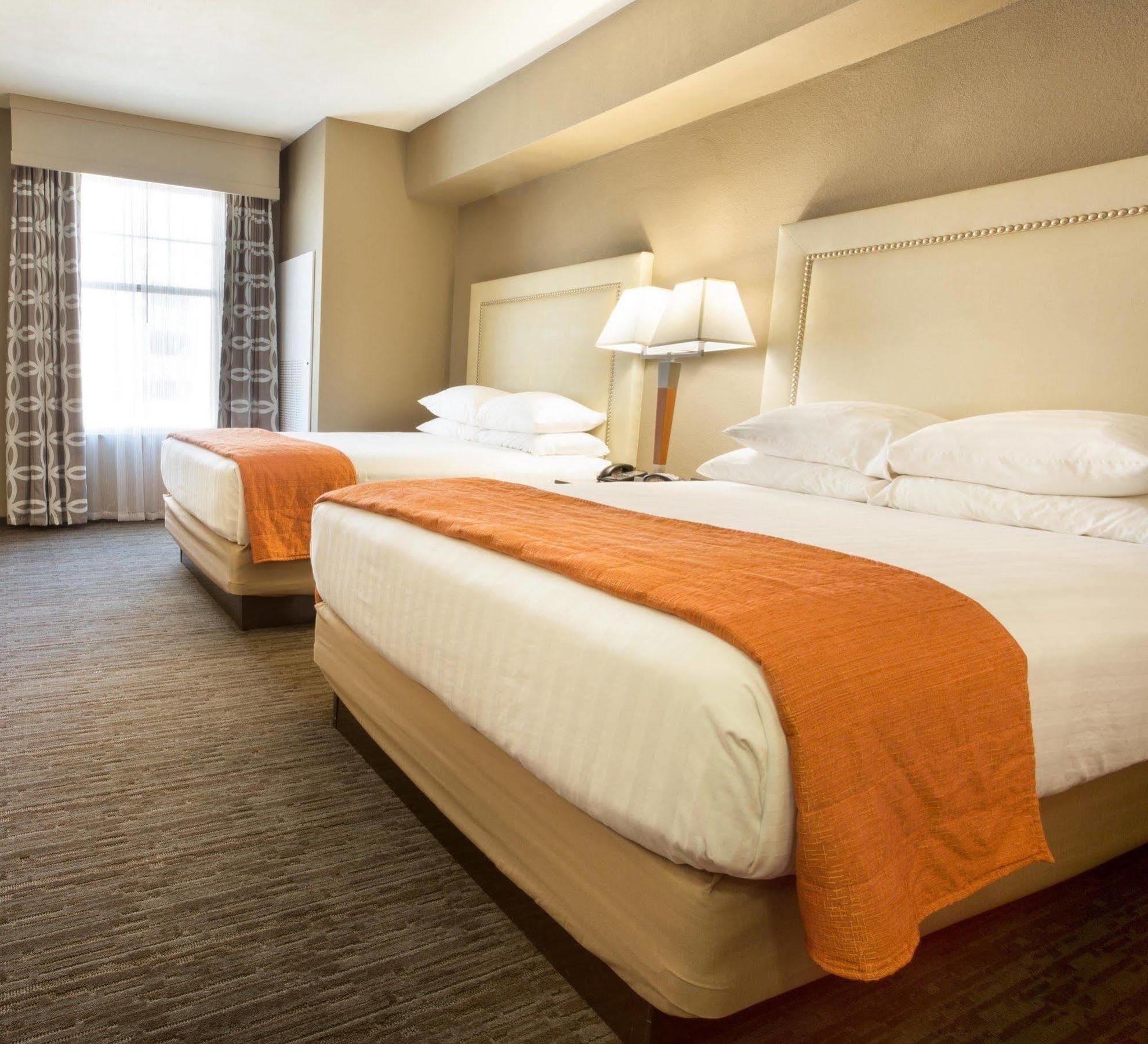 Drury Inn & Suites San Antonio North Stone Oak Ngoại thất bức ảnh